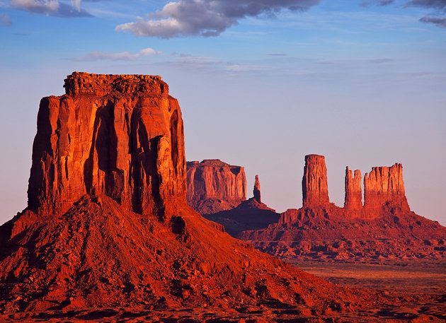 السياحة في أريزونا 2022 | أريزونا موطن الطبيعة الصارخة والصحارى الشاسعة