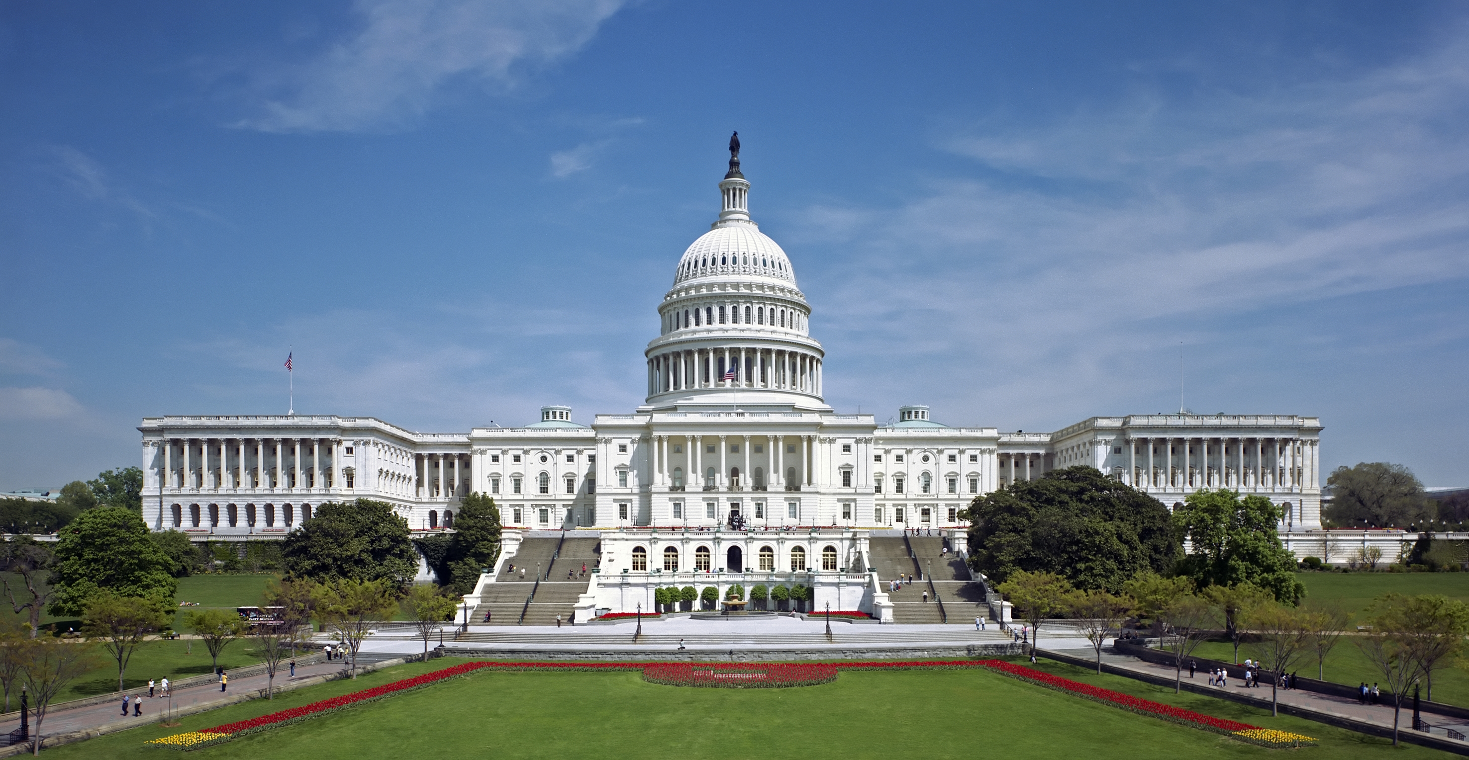 United_States_Capitol_west_front_edit2.jpg