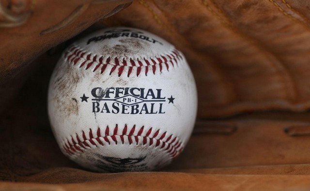 كرة البيسبول