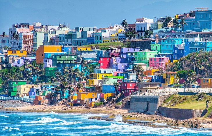 بورتوريكو تشترط لقاح COVID 19 لجميع نزلاء الفنادق و Airbnb