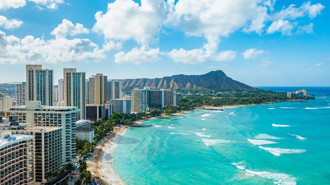 هاواي ترفض السائحين بسبب نقص المياه
