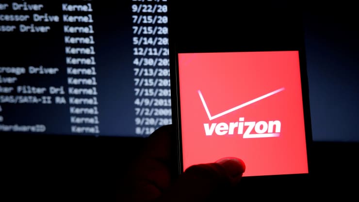Verizon تتعاون مع أمازون لتقديم خدمة الإنترنت عبر الأقمار الصناعية في المناطق الريفية