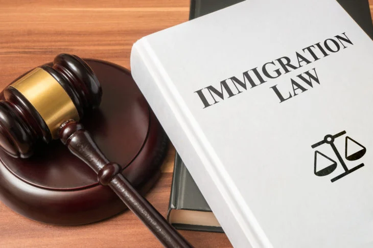 أفضل محامين قضايا الهجرة في امريكا 2021