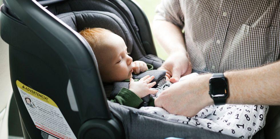 أفضل مقاعد السيارة للأطفال - خصم 50% في أمازون