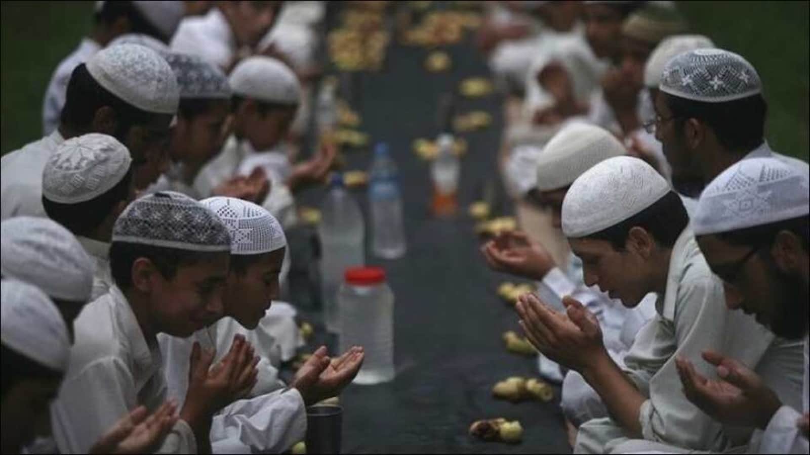 ماذا يفعل المسلمون في شهر رمضان؟
